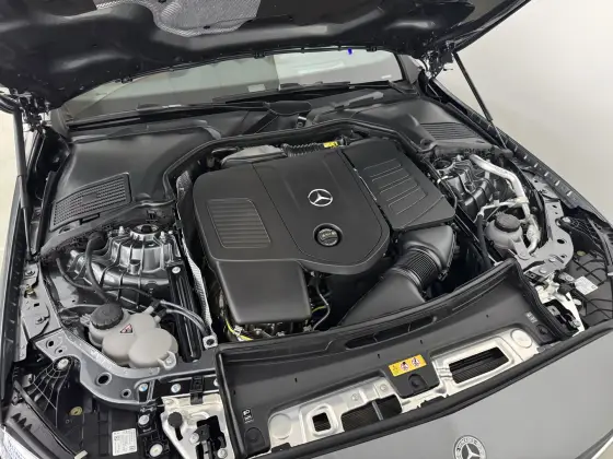 MERCEDES-BENZ C 300 2.0 EQ BOOST HÍBRIDO AMG LINE 9G-TRONIC — foto 16