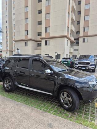 RENAULT DUSTER 2.0 TECH ROAD 4X2 16V FLEX 4P AUTOMÁTICO — foto 3