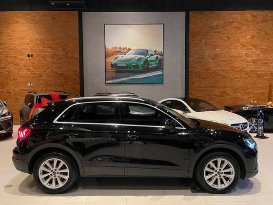 AUDI Q3 1.4 35 TFSI GASOLINA PRESTIGE PLUS S TRONIC — foto 4