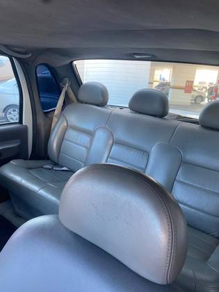 FORD F-250 4.2 TROPICAL CD TURBO DIESEL 4P MANUAL — foto 6