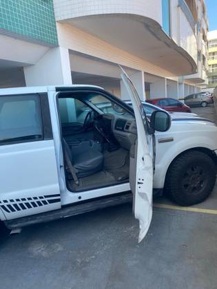 FORD F-250 4.2 TROPICAL CD TURBO DIESEL 4P MANUAL — foto 7