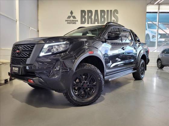 NISSAN FRONTIER 2.3 16V TURBO DIESEL PRO4X CD 4X4 AUTOMÁTICO