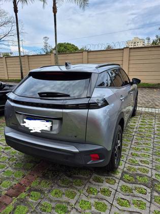 PEUGEOT 2008 1.0 TURBO 200 FLEX ACTIVE CVT — foto 4