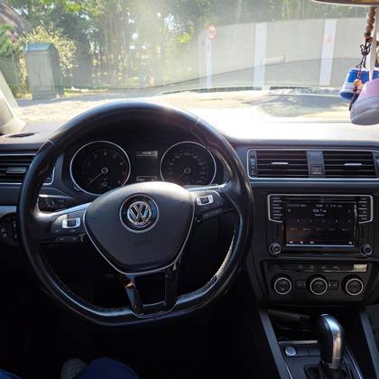 VOLKSWAGEN JETTA 1.4 16V TSI COMFORTLINE GASOLINA 4P TIPTRONIC — foto 4
