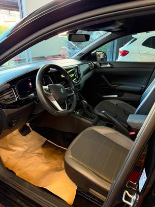 VOLKSWAGEN NIVUS 1.0 200 TSI TOTAL FLEX HIGHLINE AUTOMÁTICO — foto 4