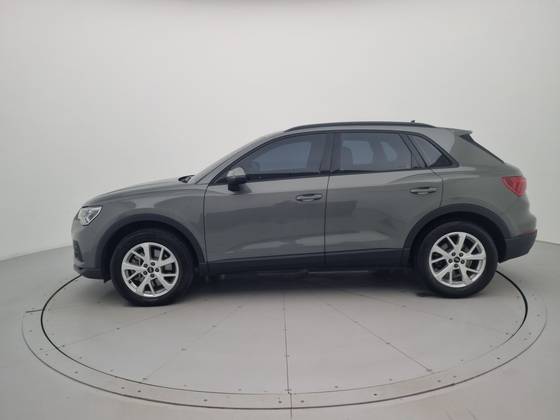 AUDI Q3 2.0 40 TFSI GASOLINA PRESTIGE QUATTRO TIPTRONIC — foto 2