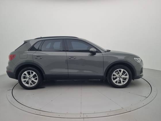 AUDI Q3 2.0 40 TFSI GASOLINA PRESTIGE QUATTRO TIPTRONIC — foto 6