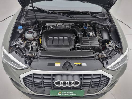 AUDI Q3 2.0 40 TFSI GASOLINA PRESTIGE QUATTRO TIPTRONIC — foto 10