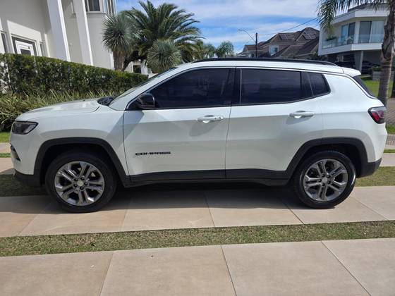 JEEP COMPASS 1.3 T270 TURBO FLEX LONGITUDE AT6 — foto 2