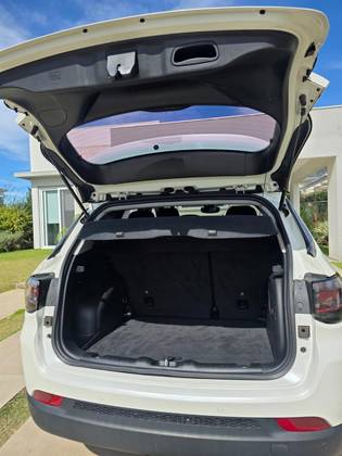 JEEP COMPASS 1.3 T270 TURBO FLEX LONGITUDE AT6 — foto 8