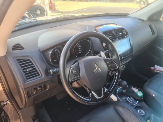 MITSUBISHI OUTLANDER 2.0 MIVEC GASOLINA HPE AUTOMÁTICO — foto 12
