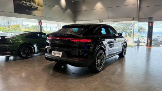 PORSCHE CAYENNE 3.0 V6 E-HYBRID COUPÉ PLATINUM EDITION AWD TIPTRONIC S — foto 3