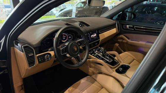 PORSCHE CAYENNE 3.0 V6 E-HYBRID COUPÉ PLATINUM EDITION AWD TIPTRONIC S — foto 6