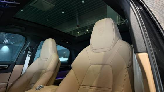 PORSCHE CAYENNE 3.0 V6 E-HYBRID COUPÉ PLATINUM EDITION AWD TIPTRONIC S — foto 7