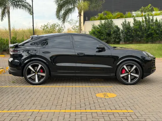PORSCHE CAYENNE 4.0 V8 GASOLINA S COUPÉ AWD TIPTRONIC S — foto 4