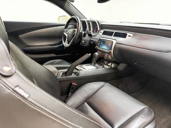 CHEVROLET CAMARO 6.2 V8 GASOLINA SS AUTOMÁTICO — foto 13