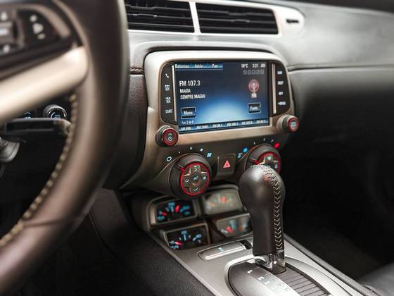 CHEVROLET CAMARO 6.2 V8 GASOLINA SS AUTOMÁTICO — foto 14