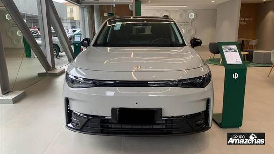 Carro 69,9 KW BEV