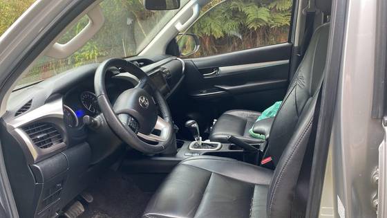 TOYOTA HILUX 2.7 SR 4X2 CD 16V FLEX 4P AUTOMÁTICO — foto 7