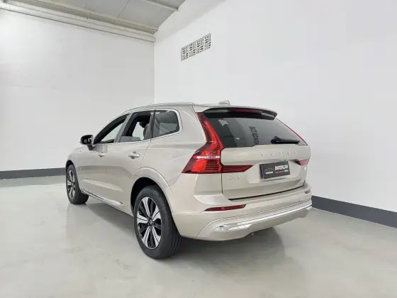 VOLVO XC60 2.0 T8 RECHARGE PLUS AWD GEARTRONIC — foto 5