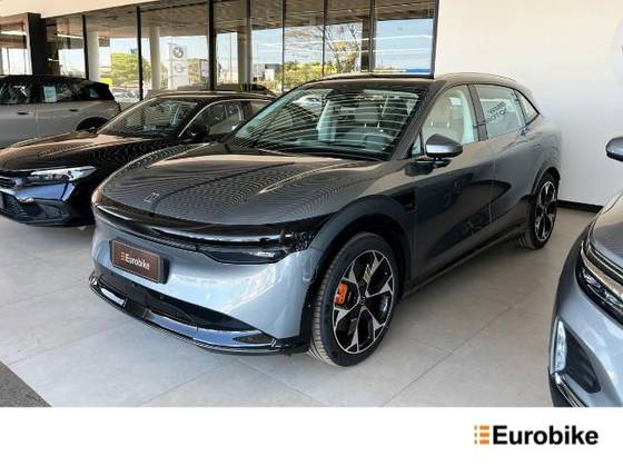 Carro 100 KW ELÉTRICO FLAGSHIP AWD