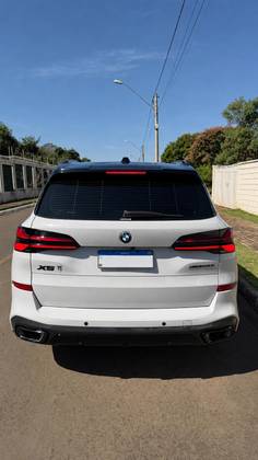 BMW X5 3.0 I6 TURBO HÍBRIDO XDRIVE50E M SPORT AUTOMÁTICO — foto 3