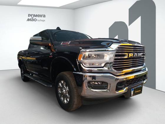 RAM 3500 6.7 I6 TURBO DIESEL LARAMIE CD 4X4 AUTOMÁTICO — foto 2