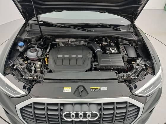 AUDI Q3 2.0 40 TFSI GASOLINA PRESTIGE QUATTRO TIPTRONIC — foto 10