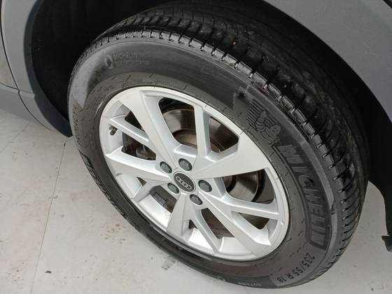 AUDI Q3 2.0 40 TFSI GASOLINA PRESTIGE QUATTRO TIPTRONIC — foto 12