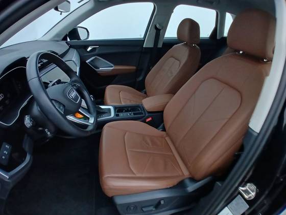 AUDI Q3 2.0 40 TFSI GASOLINA PRESTIGE QUATTRO TIPTRONIC — foto 16