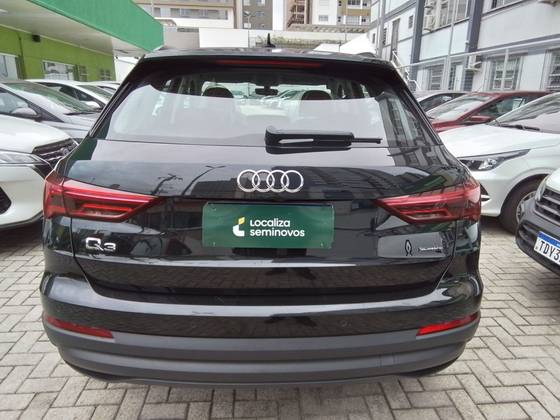 AUDI Q3 2.0 40 TFSI GASOLINA PRESTIGE QUATTRO TIPTRONIC — foto 6