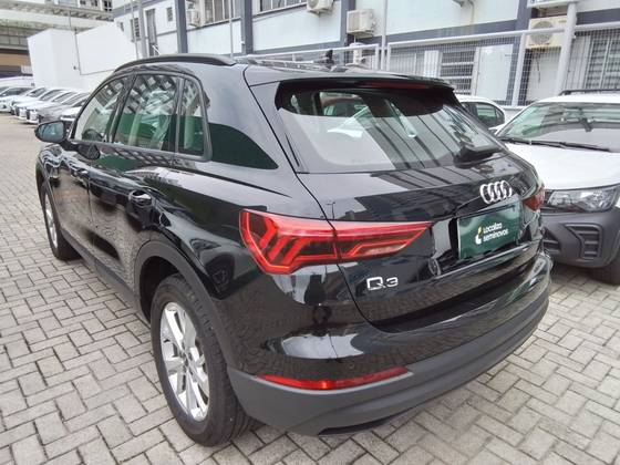 AUDI Q3 2.0 40 TFSI GASOLINA PRESTIGE QUATTRO TIPTRONIC — foto 7