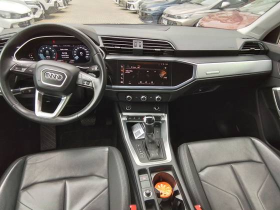 AUDI Q3 2.0 40 TFSI GASOLINA PRESTIGE QUATTRO TIPTRONIC — foto 9