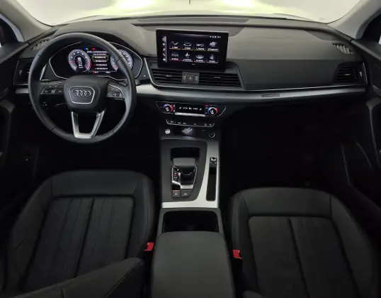 AUDI Q5 2.0 45 TFSI GASOLINA PRESTIGE QUATTRO S TRONIC — foto 8