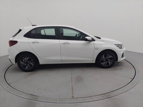 CHEVROLET ONIX 1.0 FLEX LT MANUAL — foto 6