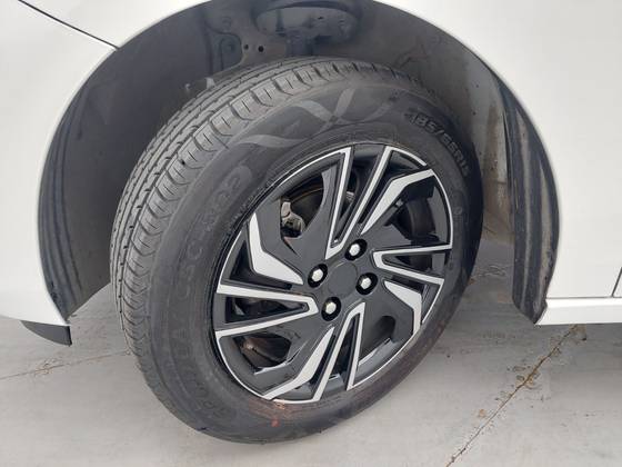 CHEVROLET ONIX 1.0 FLEX LT MANUAL — foto 11