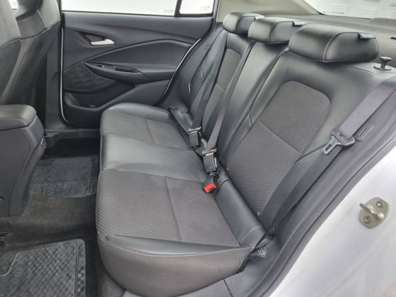 CHEVROLET ONIX 1.0 TURBO FLEX LTZ AUTOMÁTICO — foto 17