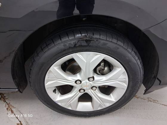 CHEVROLET ONIX 1.0 TURBO FLEX LTZ AUTOMÁTICO — foto 13