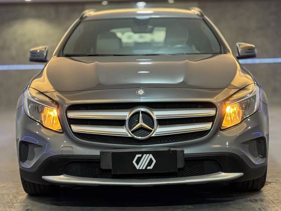 MERCEDES-BENZ GLA 200 1.6 CGI ADVANCE 16V TURBO GASOLINA 4P AUTOMÁTICO — foto 3