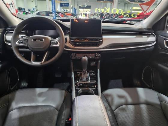 JEEP COMPASS 1.3 T270 TURBO FLEX LONGITUDE AT6 — foto 4