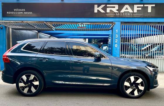 VOLVO XC60 2.0 T8 RECHARGE ULTIMATE AWD GEARTRONIC — foto 8
