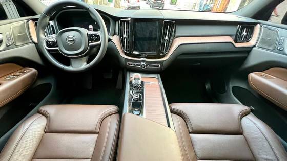 VOLVO XC60 2.0 T8 RECHARGE ULTIMATE AWD GEARTRONIC — foto 11
