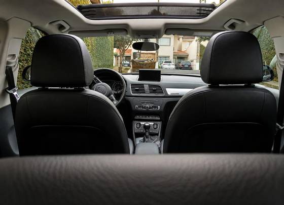 AUDI Q3 2.0 TFSI AMBIENTE QUATTRO 4P GASOLINA S TRONIC — foto 5