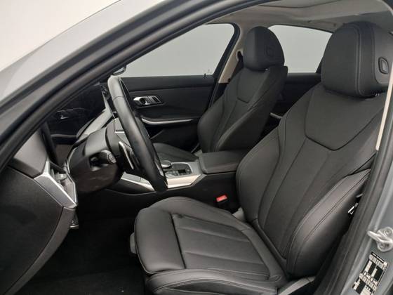 BMW 320i 2.0 16V TURBO FLEX SPORT GP AUTOMÁTICO — foto 16