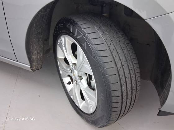 CHEVROLET ONIX 1.0 TURBO FLEX LTZ AUTOMÁTICO — foto 13