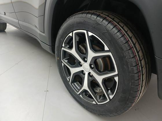 JEEP COMPASS 1.3 T270 TURBO FLEX LONGITUDE AT6 — foto 12