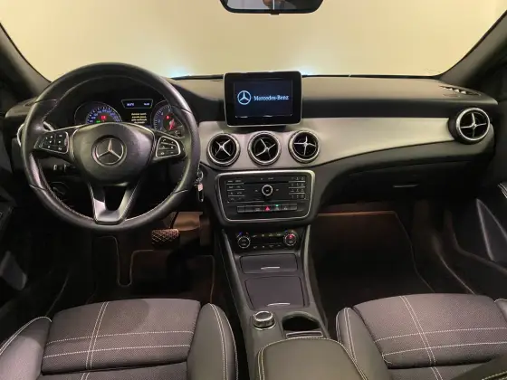 MERCEDES-BENZ GLA 250 2.0 16V TURBO GASOLINA ENDURO 4P AUTOMÁTICO — foto 8