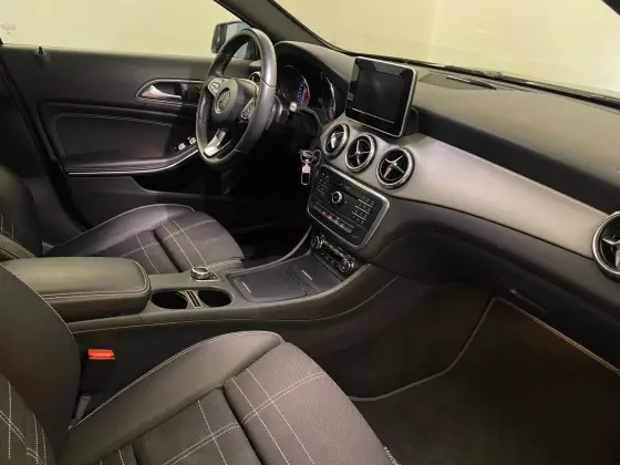 MERCEDES-BENZ GLA 250 2.0 16V TURBO GASOLINA ENDURO 4P AUTOMÁTICO — foto 10