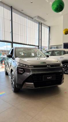 Carro 1.6 FLEX ACTIVE XTRONIC