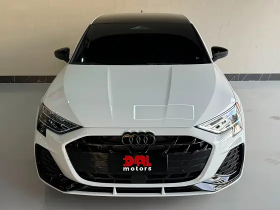 Carro 2.0 40 TFSI GASOLINA SPORTBACK PERFORMANCE S-TRONIC